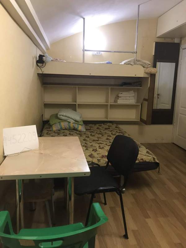 Сдам в аренду посуточно квартиру-студию 18 м.кв.